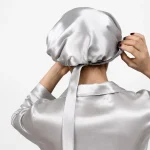 کلاه خواب ابریشمی نقره‌ای
