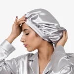 کلاه خواب ابریشمی نقره‌ای